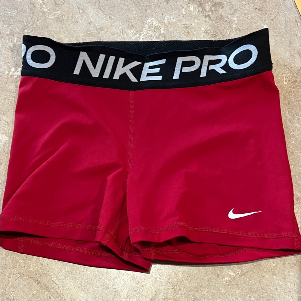 Nike Pro Women's Red Shorts 3 in